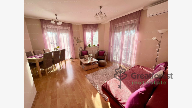 Debrecen, City Center, flat  