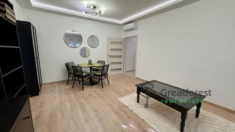 Debrecen, City Center, flat  