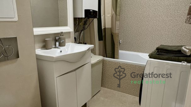 Debrecen, City Center, flat  