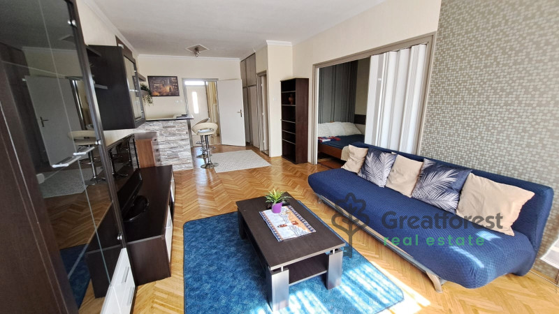 Debrecen, City Center, flat  