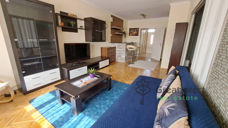 Debrecen, City Center, flat  