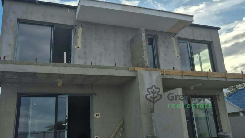 Debrecen, City South-East, family house  