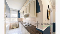 Debrecen, Bem Square, flat  