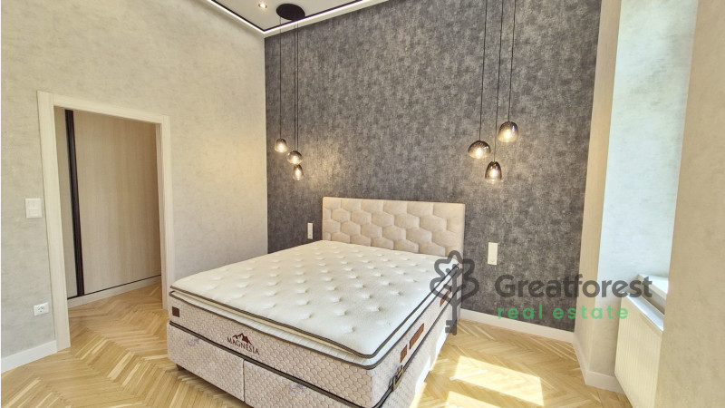 Debrecen, City Center, flat  