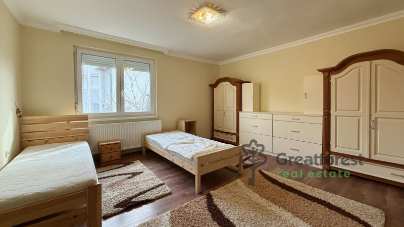 Debrecen, Close To City Center, family house  