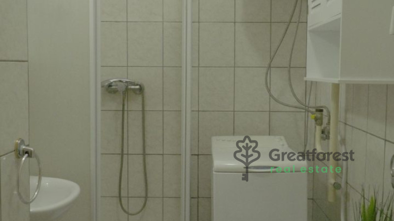Debrecen, Close To Plaza, flat  