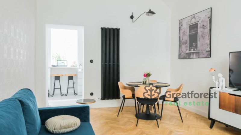 Debrecen, City Center, flat  