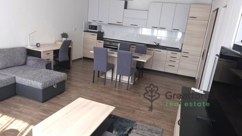 Debrecen, City Center, flat  