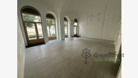 Debrecen, City Center, commercial premises not in shopping center  