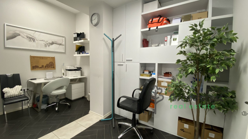 Debrecen, City Center, commercial premises not in shopping center  