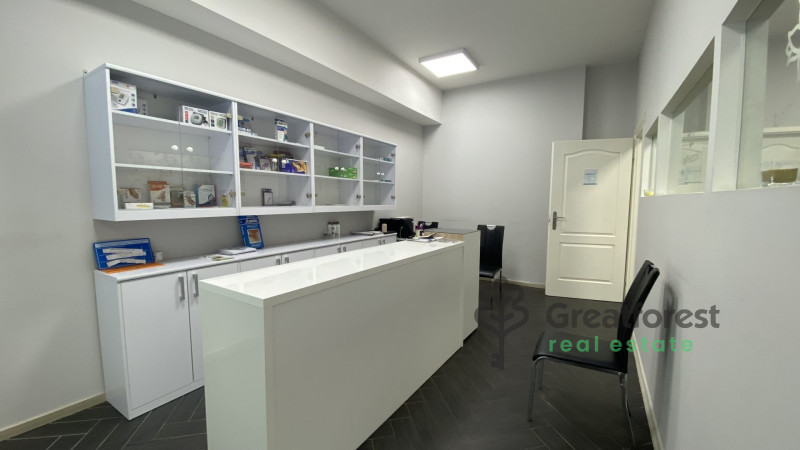 Debrecen, City Center, commercial premises not in shopping center  