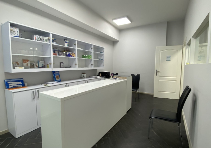 Commercial Premises Not In Shopping Center