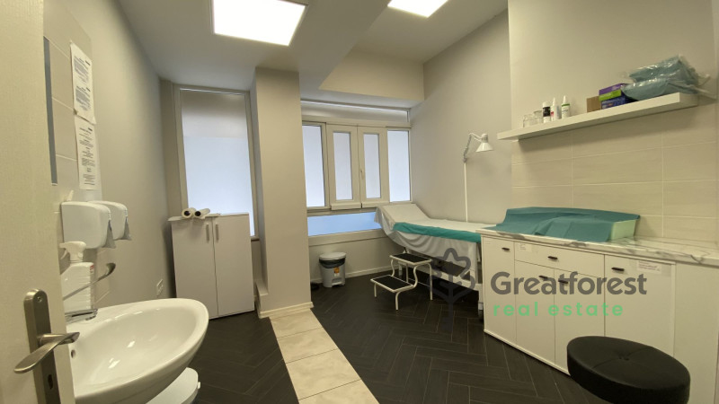 Debrecen, City Center, commercial premises not in shopping center  