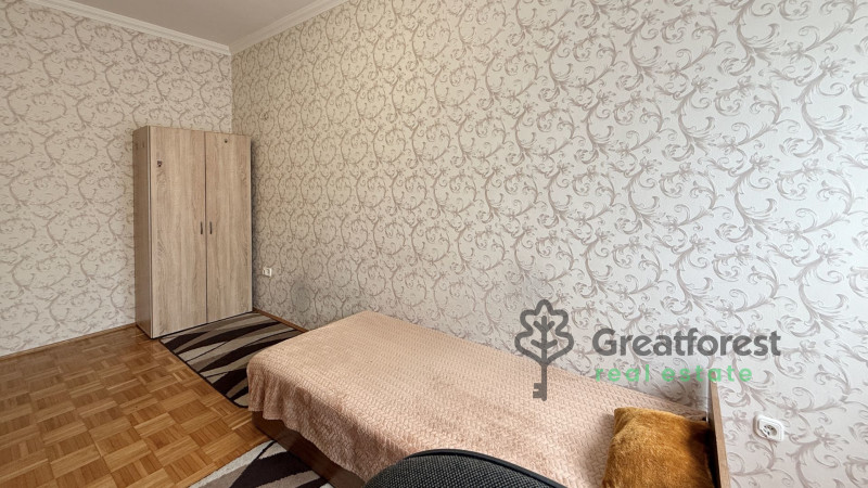 Debrecen, Close To Main Campus, room  