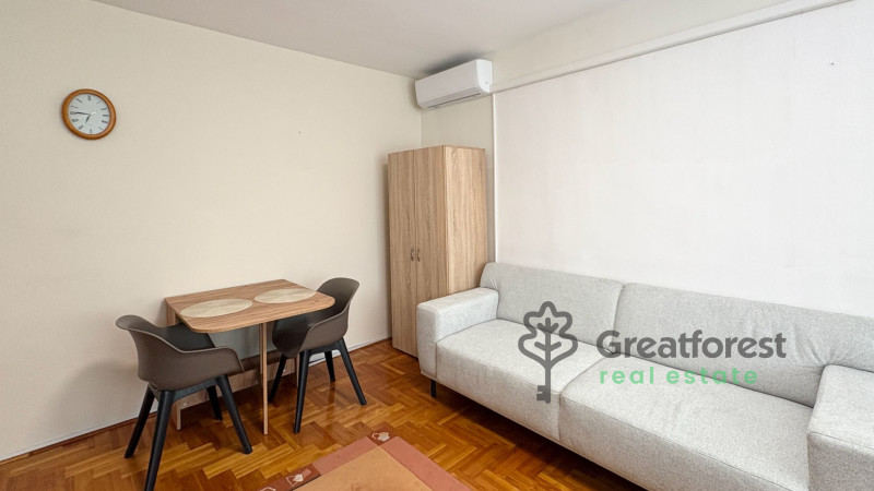 Debrecen, Close To Main Campus, flat  
