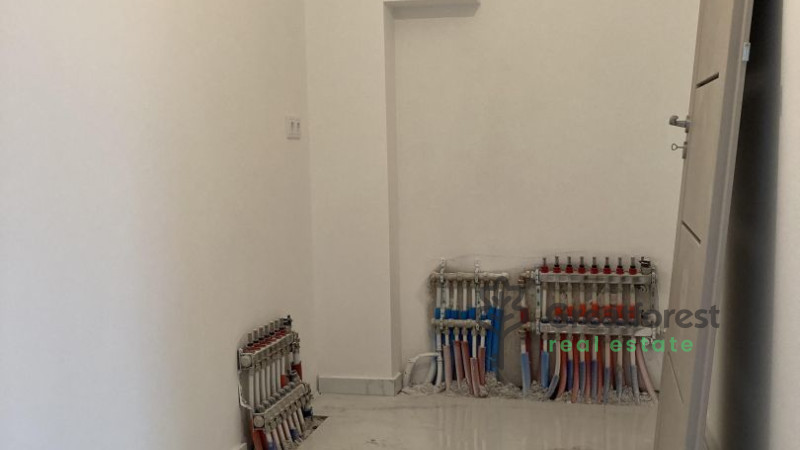 Debrecen, City South, family house  