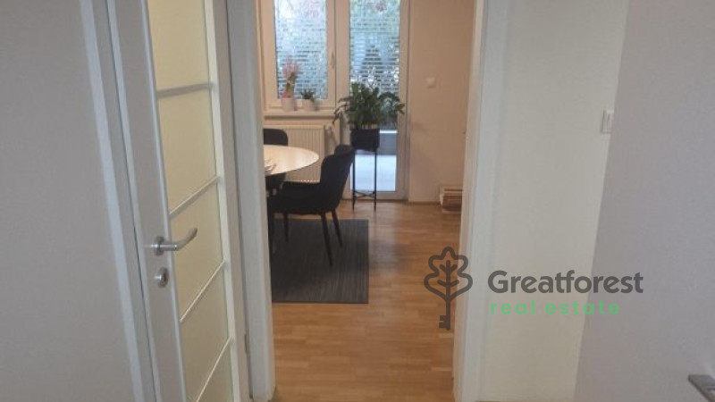 Debrecen, City Center, flat  