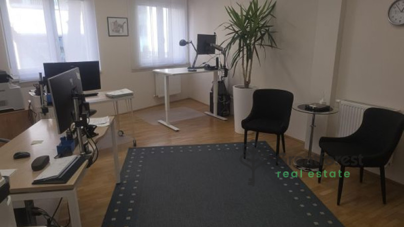 Debrecen, City Center, flat  