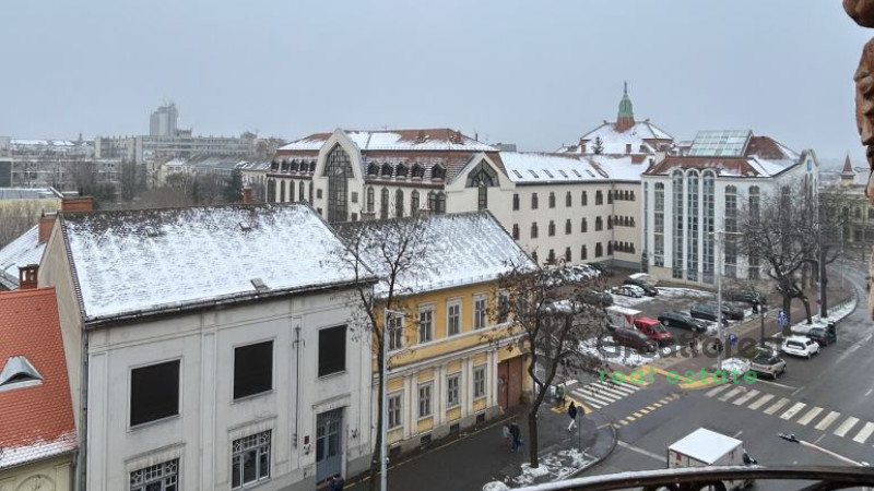 Debrecen, City Center, flat  