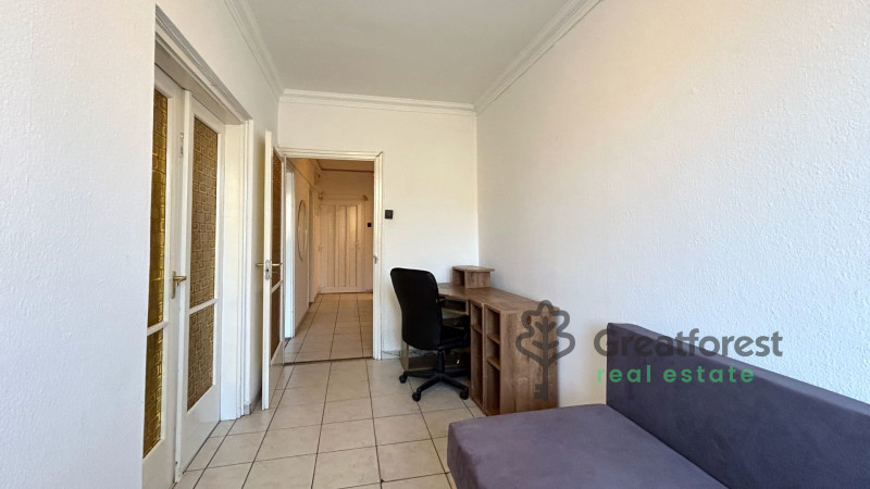 Debrecen, City Center, block of flats  