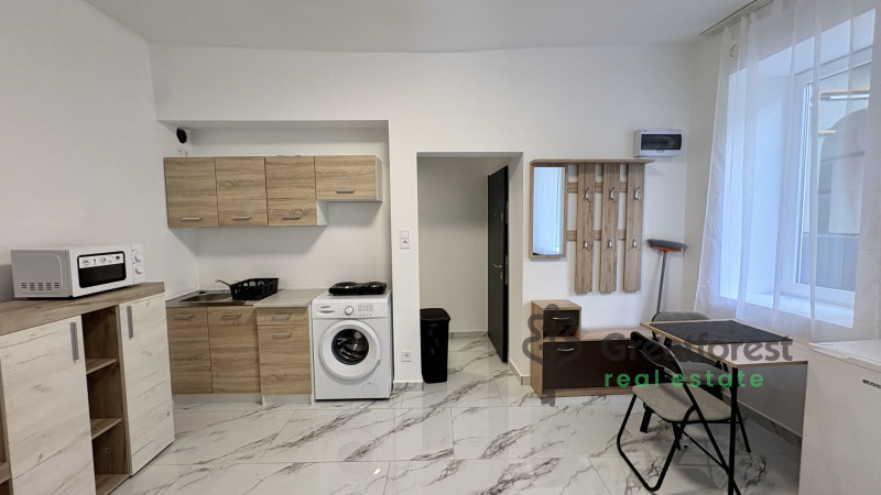 Debrecen, City Center, flat  