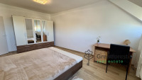 Debrecen, Bem Square, flat  