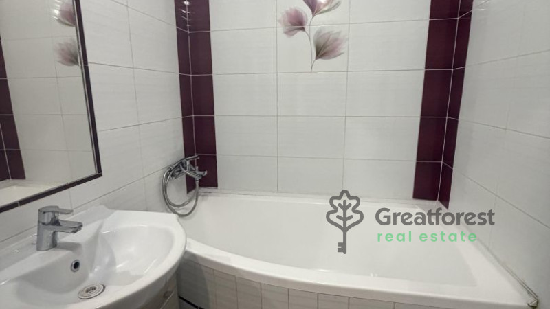 Debrecen, Close To Bem Square, block of flats  