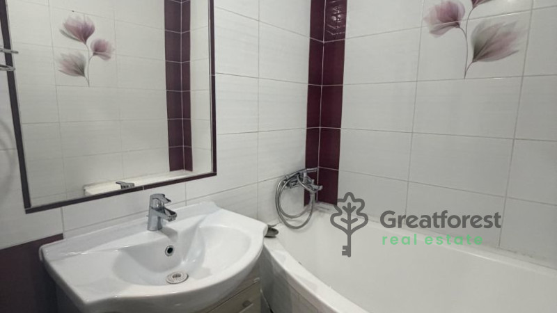 Debrecen, Close To Bem Square, block of flats  