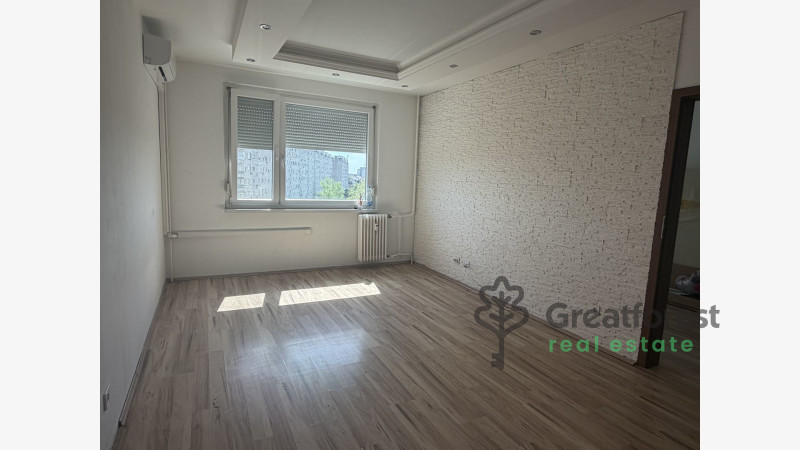 Debrecen, Close To Bem Square, block of flats  