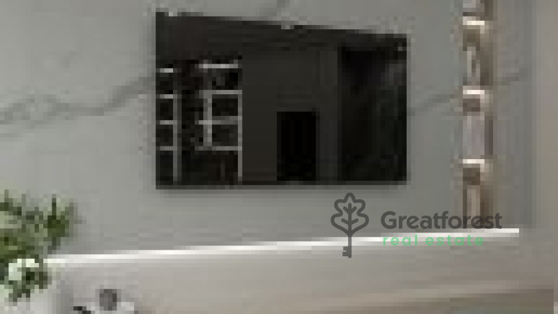 Debrecen, City East, family house  