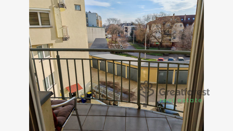 Debrecen, Tesco Area, flat  