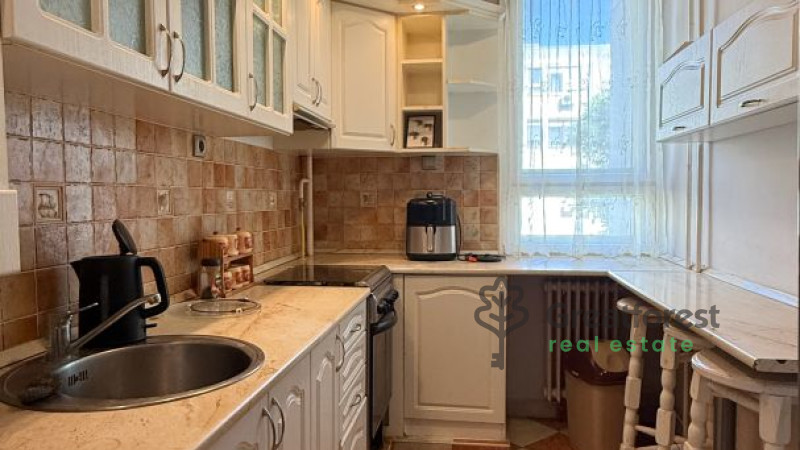 Debrecen, City Center, flat  