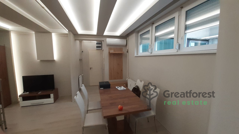 Debrecen, City Center, flat  