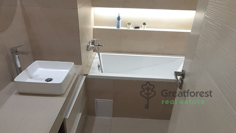 Debrecen, City Center, flat  