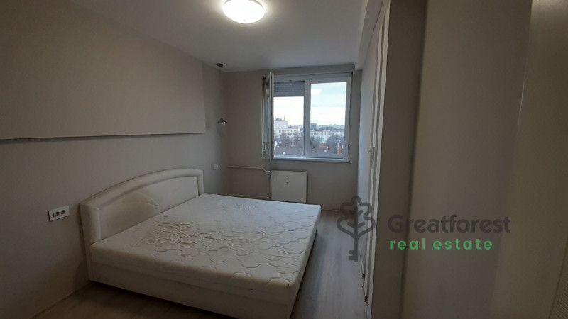 Debrecen, City Center, flat  