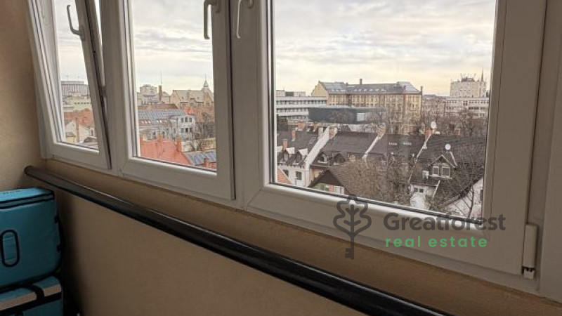 Debrecen, City Center, flat  