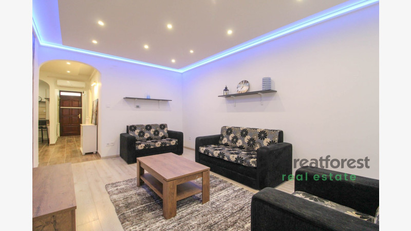 Debrecen, City Center, flat  