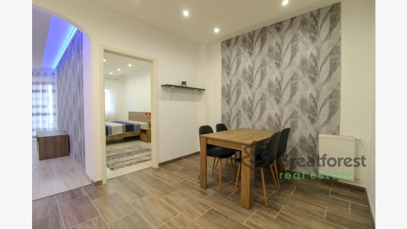 Debrecen, City Center, flat  