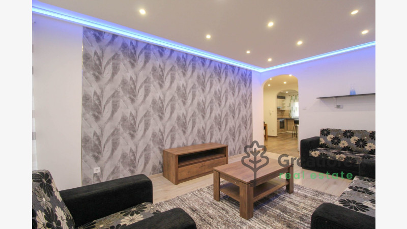 Debrecen, City Center, flat  