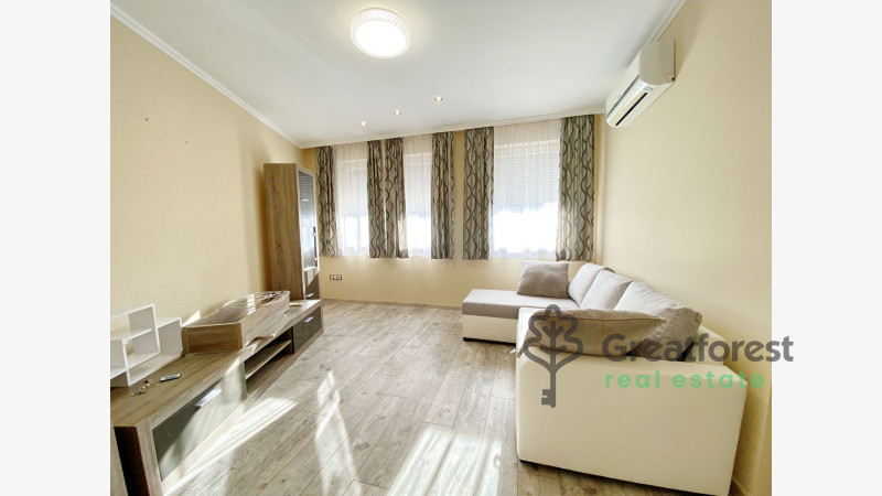 Debrecen, Liget Residencial Park, attached house  