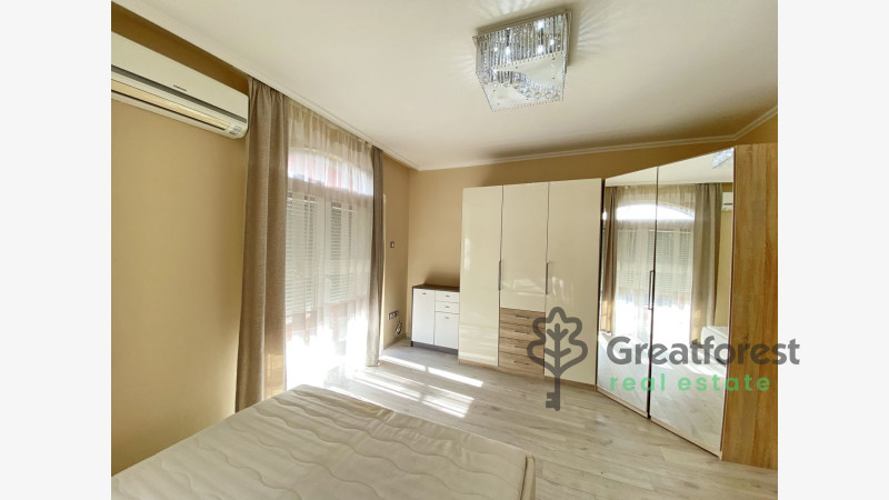 Debrecen, Liget Residencial Park, attached house  