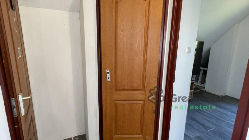 Debrecen, Bánk, family house  