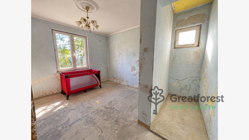 Debrecen, Bánk, family house  