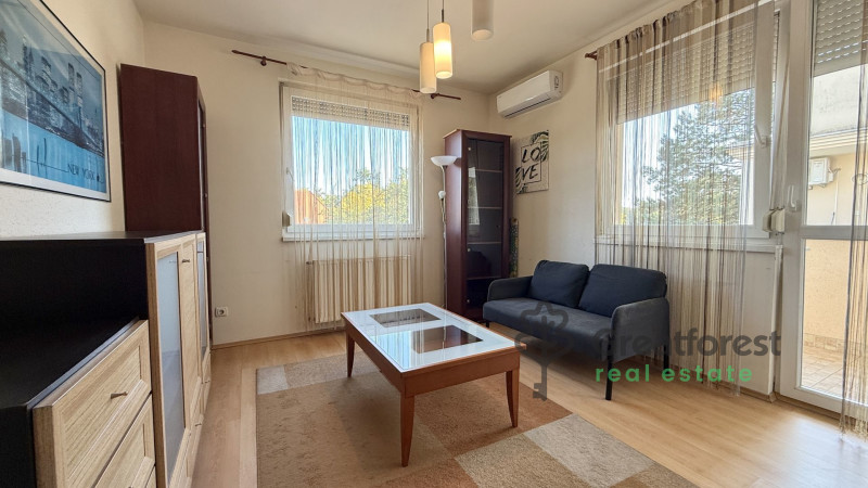 Debrecen, Close To Main Campus, flat  
