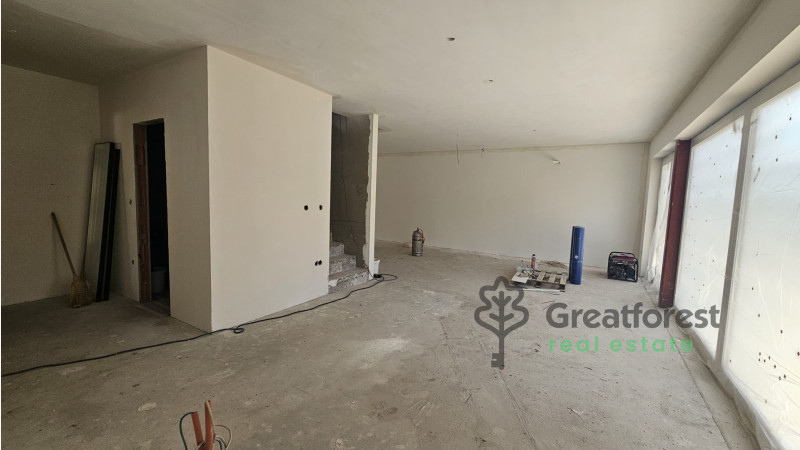 Debrecen, Tesco Area, family house  