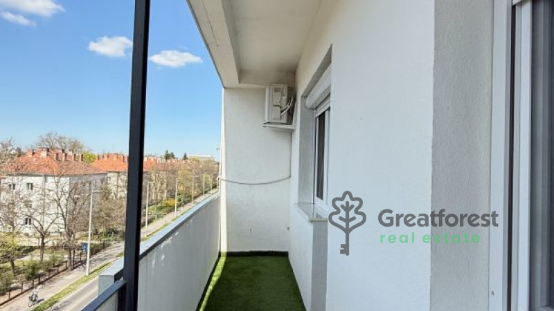 Debrecen, Close To Main Campus, flat  