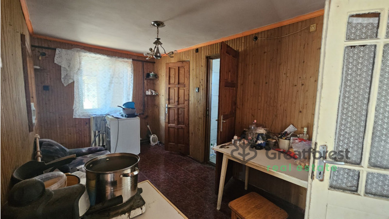 Ebes, family house  