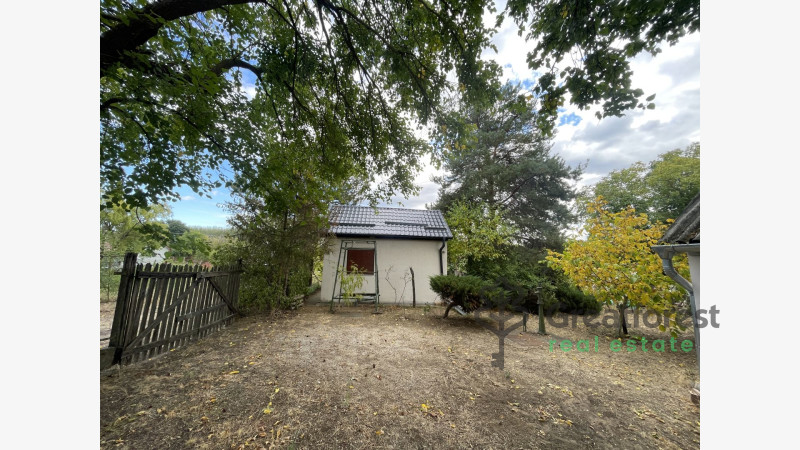 Bocskaikert, weekend house  