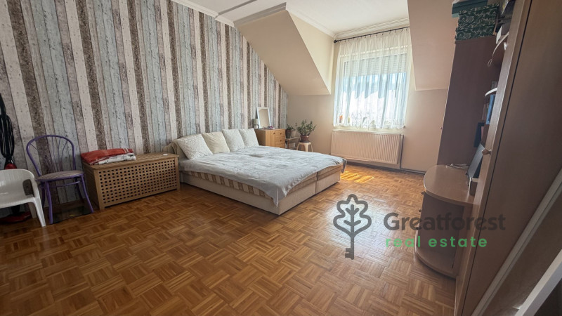 Debrecen, City East, attached house  