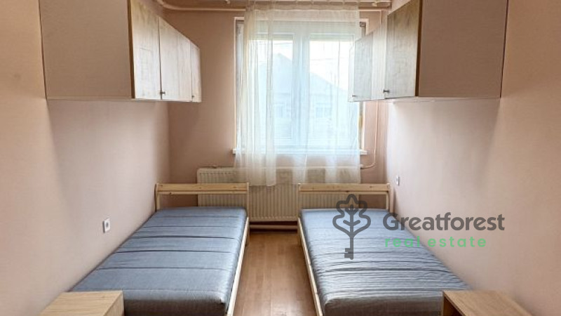 Debrecen, City South, family house  